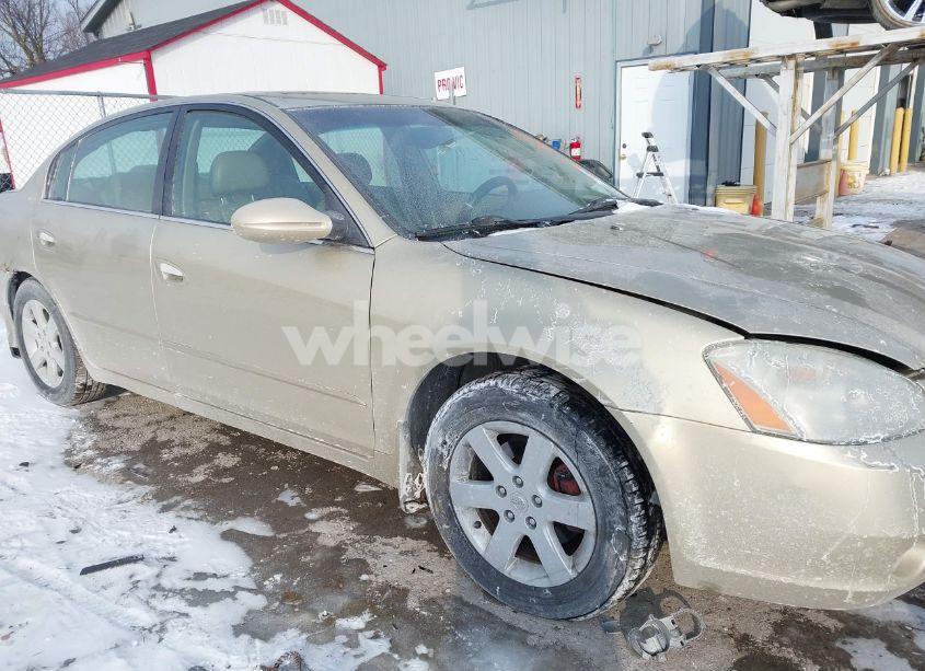 Photo 14 of 2004 Nissan Altima 2.5 SL (VIN 1N4AL11D64C192618)
