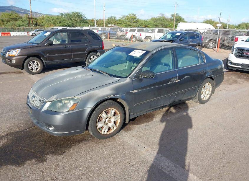 Photo 2 of 2005 Nissan Altima 2.5 S (VIN 1N4AL11D65C294860)