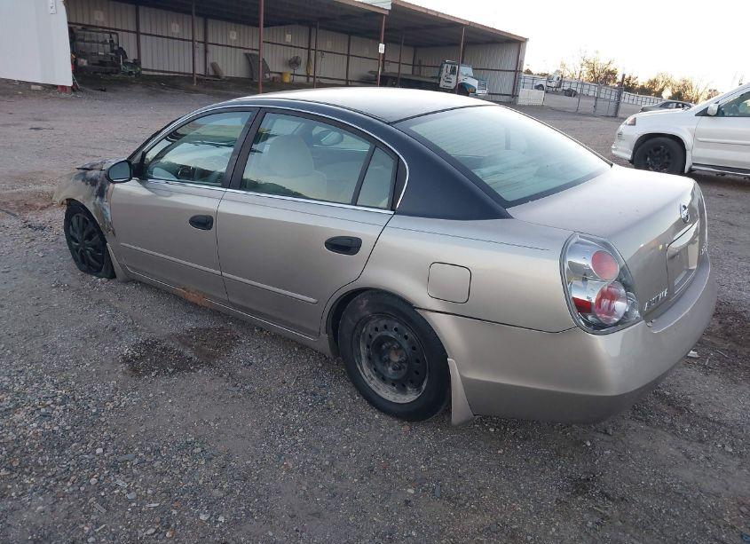 Photo 3 of 2005 Nissan Altima 2.5 S (VIN 1N4AL11D65C368892)