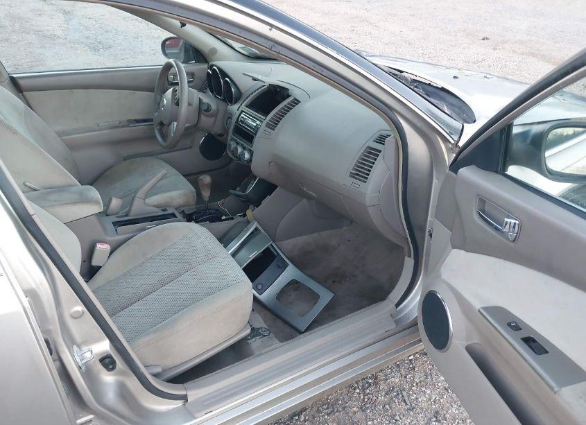 Photo 5 of 2005 Nissan Altima 2.5 S (VIN 1N4AL11D65C368892)