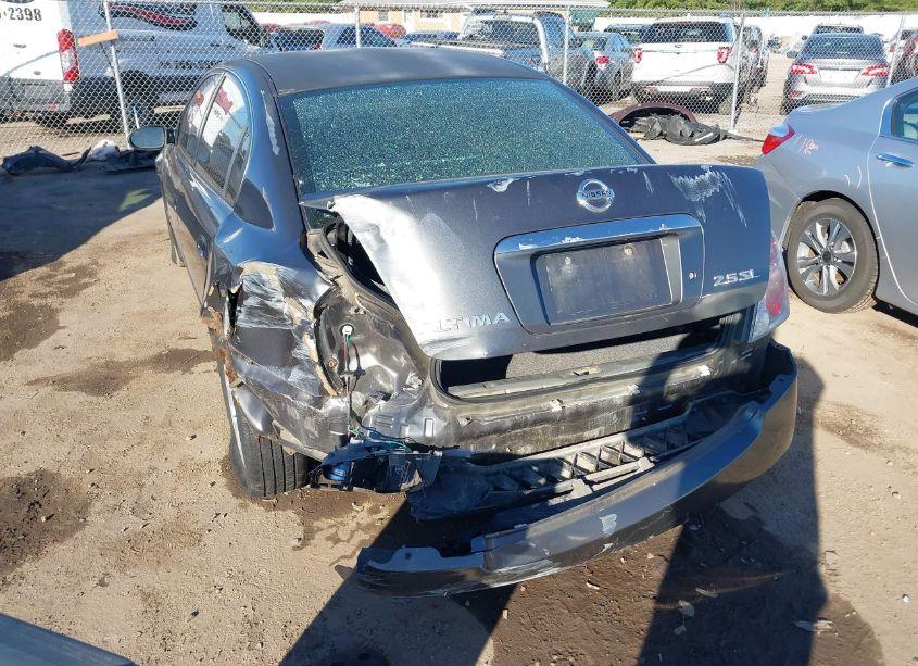 Photo 3 of 2005 Nissan Altima 2.5 S (VIN 1N4AL11D65C371436)