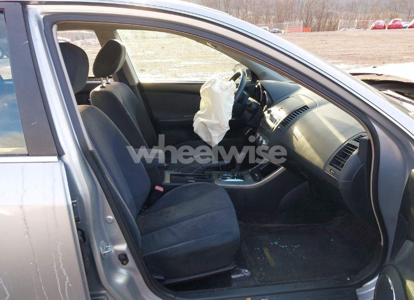 Photo 5 of 2005 Nissan Altima 2.5 S (VIN 1N4AL11D65N447984)