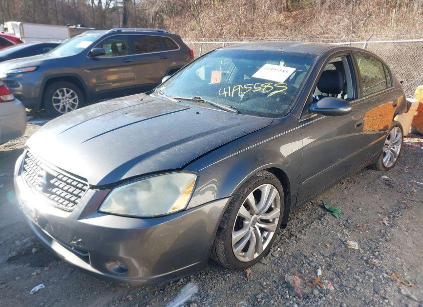 Photo 2 of 2005 Nissan Altima 2.5 S (VIN 1N4AL11D65N927863)