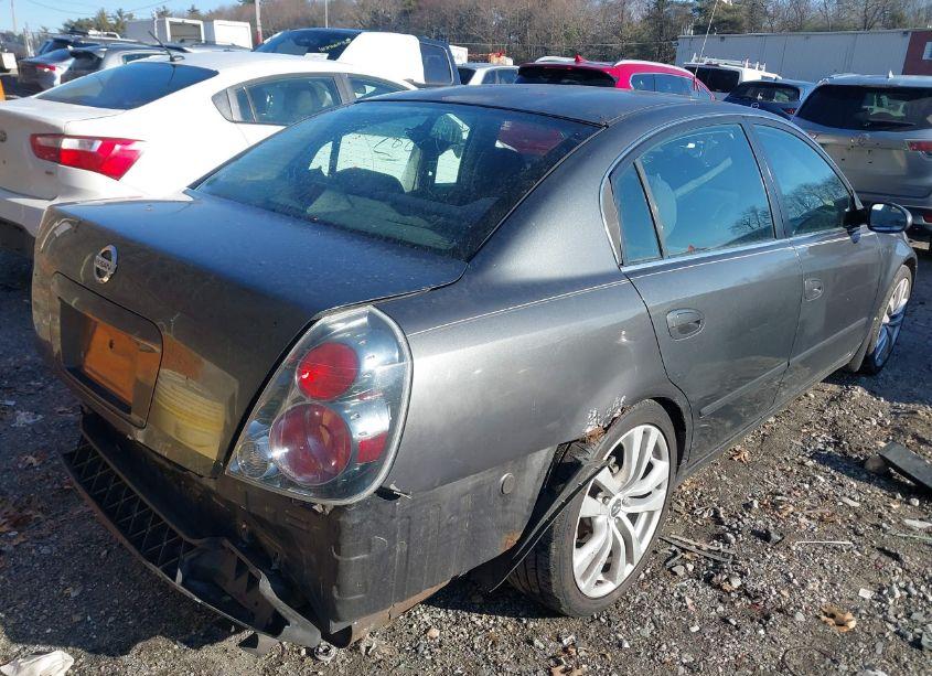 Photo 4 of 2005 Nissan Altima 2.5 S (VIN 1N4AL11D65N927863)