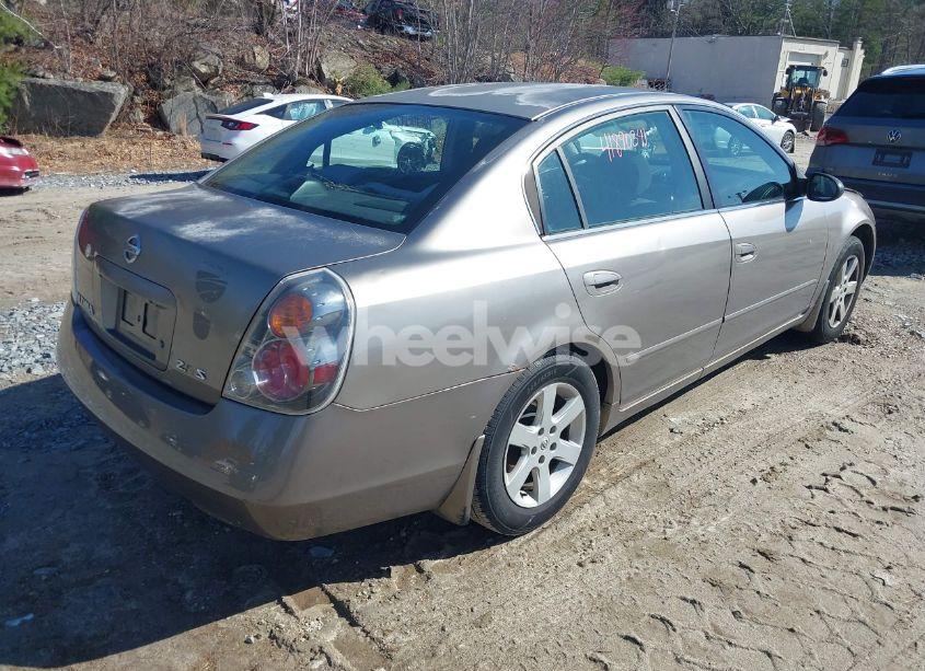 Photo 4 of 2002 Nissan Altima 2.5 S (VIN 1N4AL11D72C134305)