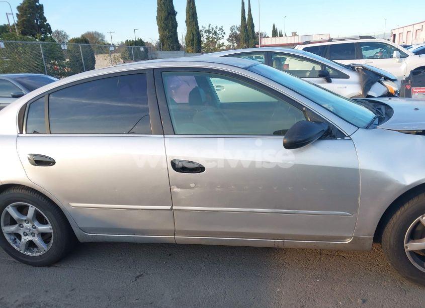 Photo 13 of 2002 Nissan Altima 2.5 S (VIN 1N4AL11D72C174190)