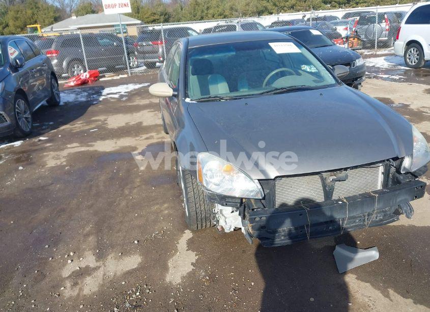 2002 Nissan Altima 2.5 S (VIN 1N4AL11D72C181432) main photo