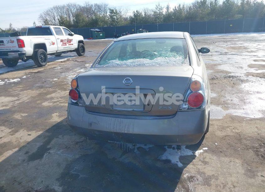 Photo 16 of 2002 Nissan Altima 2.5 S (VIN 1N4AL11D72C181432)