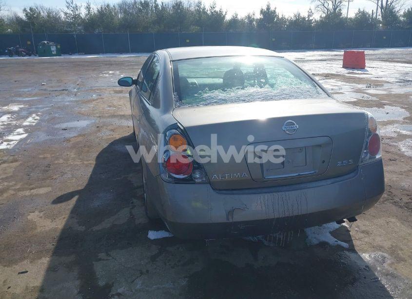 Photo 3 of 2002 Nissan Altima 2.5 S (VIN 1N4AL11D72C181432)