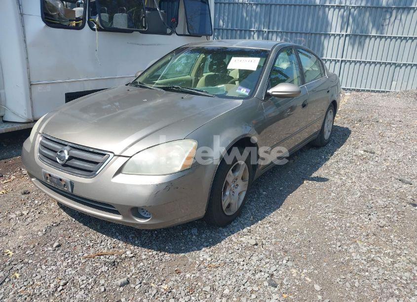 Photo 2 of 2002 Nissan Altima 2.5 S (VIN 1N4AL11D72C183312)