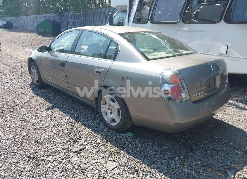 Photo 3 of 2002 Nissan Altima 2.5 S (VIN 1N4AL11D72C183312)