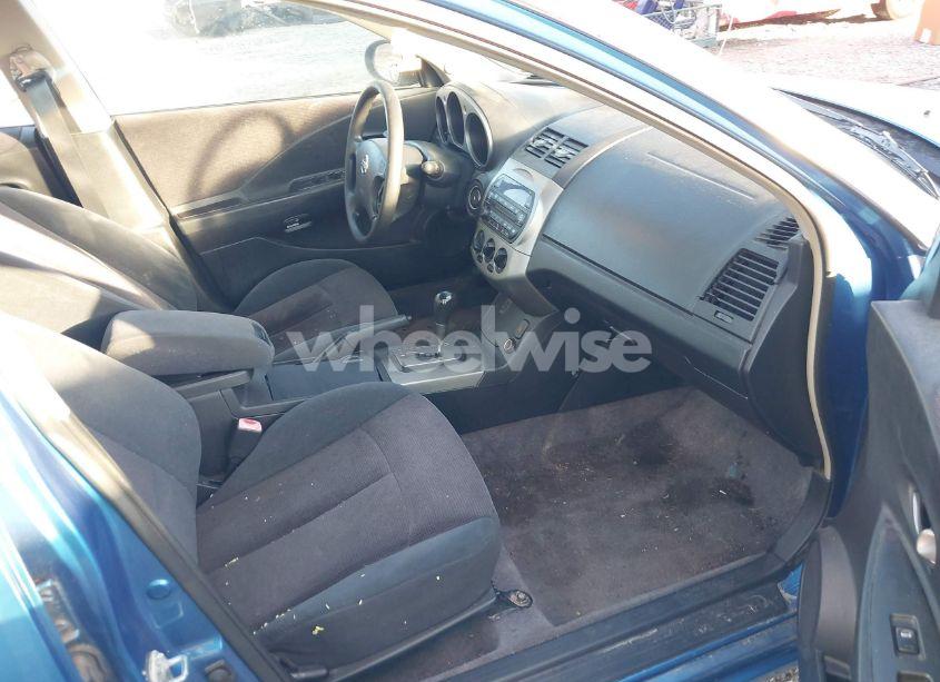 Photo 5 of 2003 Nissan Altima 2.5 S (VIN 1N4AL11D73C126285)