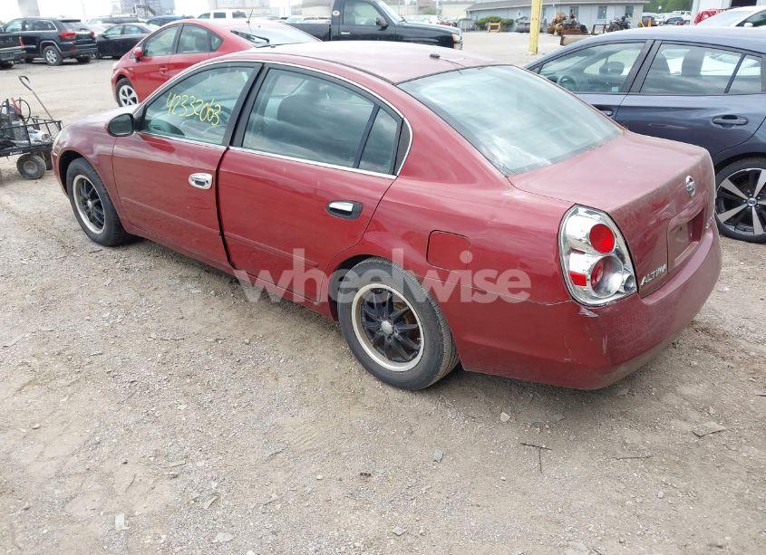 Photo 3 of 2005 Nissan Altima 2.5 S (VIN 1N4AL11D75C132171)