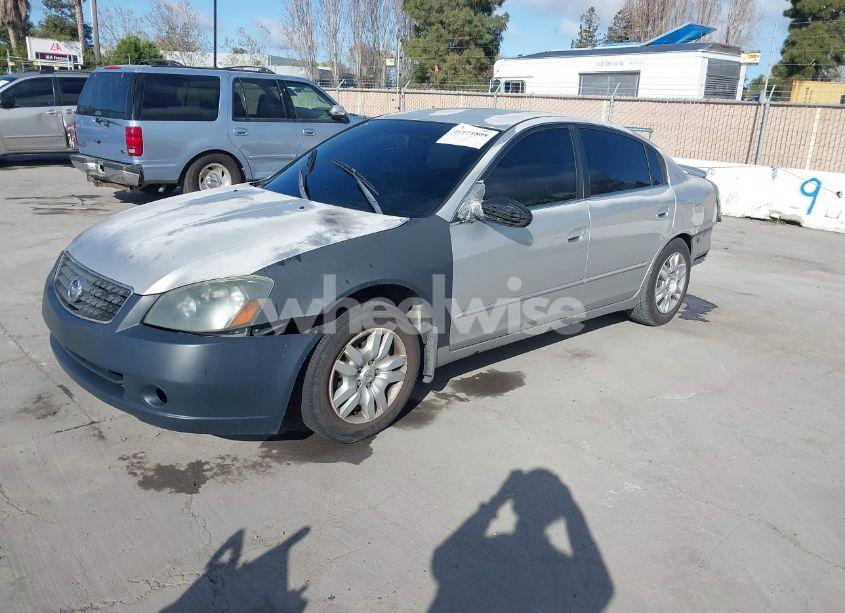 Photo 2 of 2005 Nissan Altima 2.5 S (VIN 1N4AL11D75C133434)