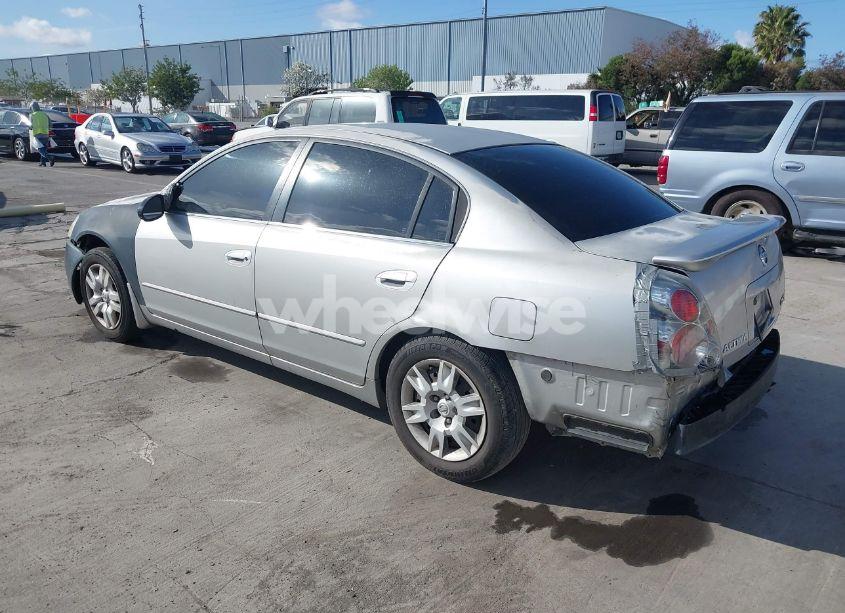 Photo 3 of 2005 Nissan Altima 2.5 S (VIN 1N4AL11D75C133434)