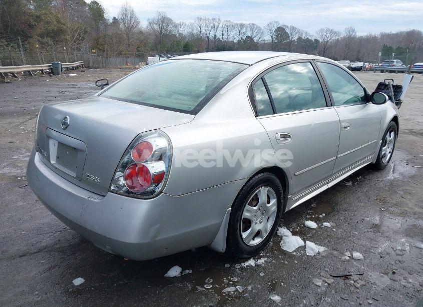 Photo 4 of 2005 Nissan Altima 2.5 S (VIN 1N4AL11D75C143915)
