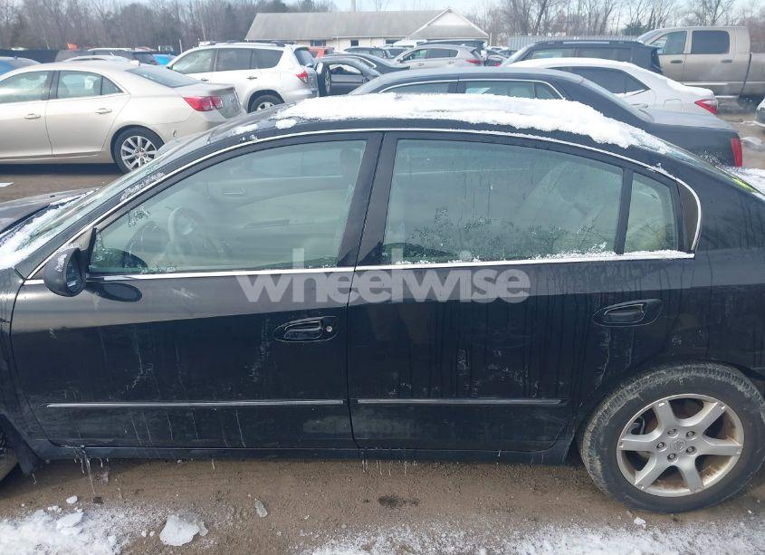 Photo 15 of 2005 Nissan Altima 2.5 S (VIN 1N4AL11D75C223828)