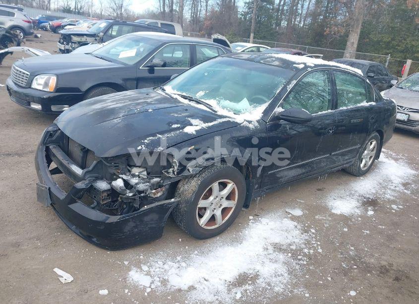 Photo 2 of 2005 Nissan Altima 2.5 S (VIN 1N4AL11D75C223828)