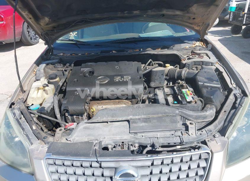 Photo 10 of 2005 Nissan Altima 2.5 S (VIN 1N4AL11D75C233999)
