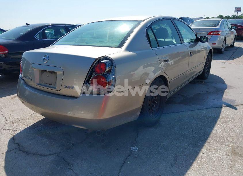 Photo 4 of 2005 Nissan Altima 2.5 S (VIN 1N4AL11D75C233999)