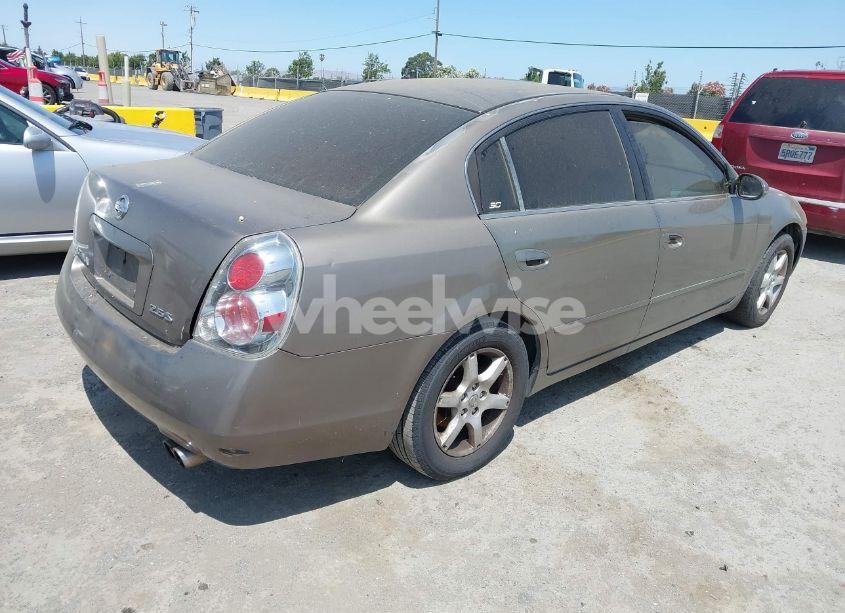 Photo 4 of 2005 Nissan Altima 2.5 S (VIN 1N4AL11D75C322990)