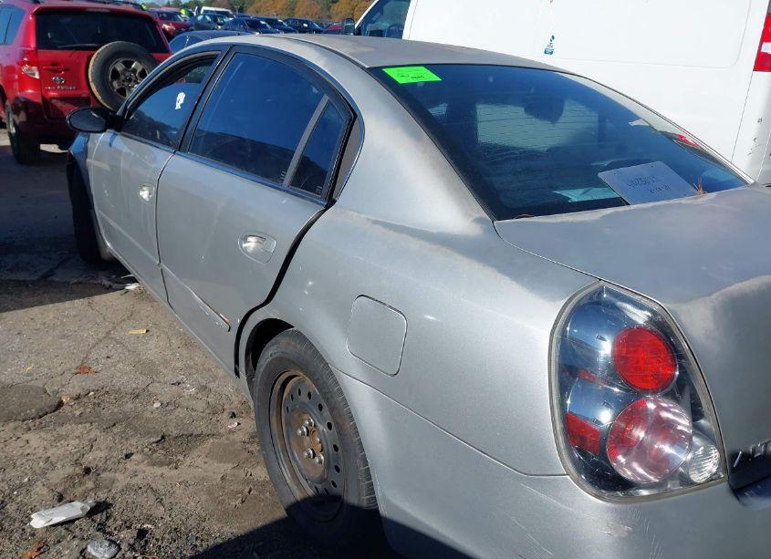 Photo 3 of 2005 Nissan Altima 2.5 S (VIN 1N4AL11D75C349140)