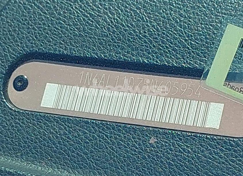 Photo 9 of 2005 Nissan Altima S/SL (VIN 1N4AL11D75N405954)