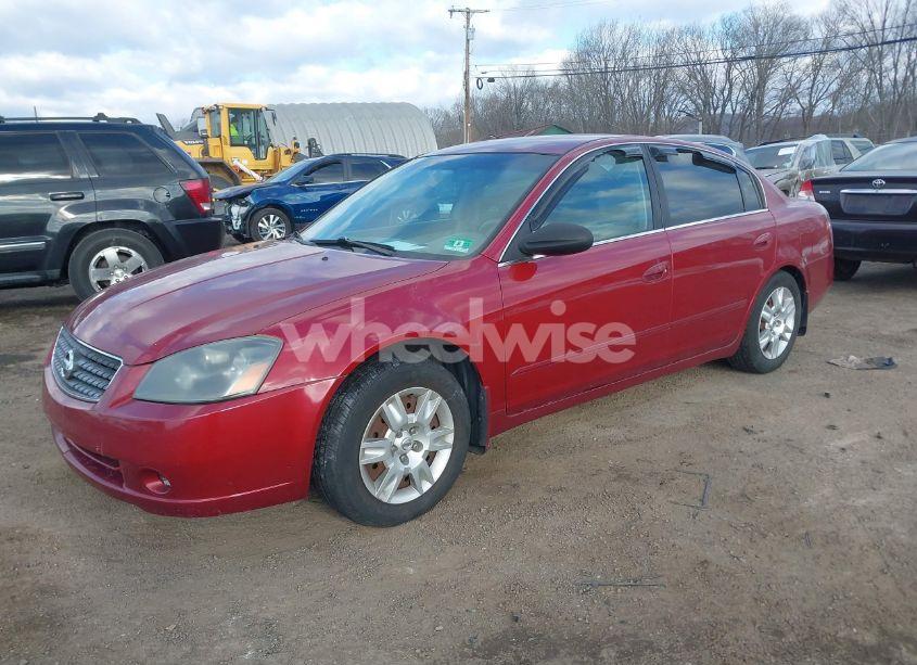 Photo 2 of 2005 Nissan Altima 2.5 S (VIN 1N4AL11D75N926527)
