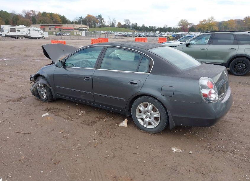 Photo 3 of 2006 Nissan Altima 2.5 S (VIN 1N4AL11D76C142944)