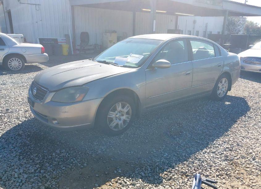 Photo 2 of 2006 Nissan Altima 2.5 S (VIN 1N4AL11D76N331260)