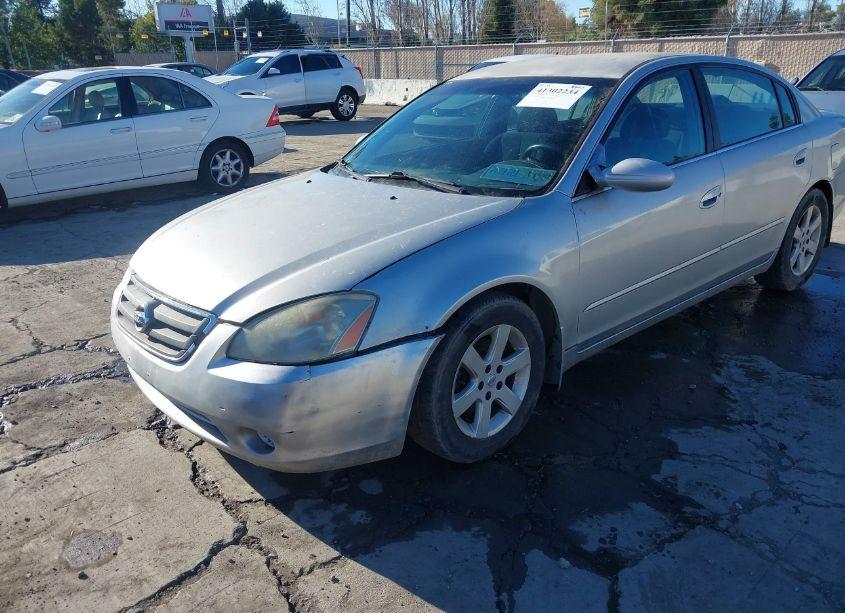 Photo 6 of 2004 Nissan Altima 2.5 S (VIN 1N4AL11D84C138480)