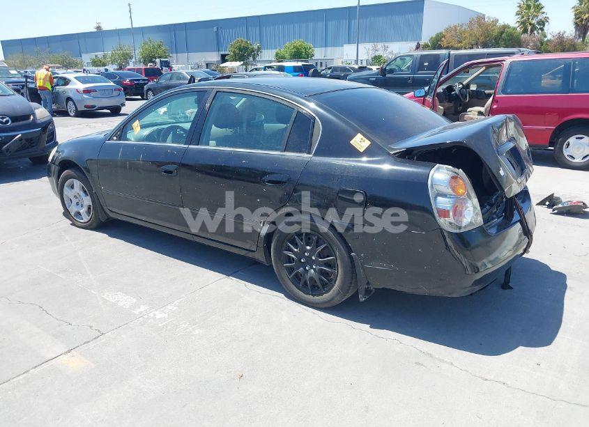 Photo 3 of 2004 Nissan Altima 2.5 S (VIN 1N4AL11D84C146577)