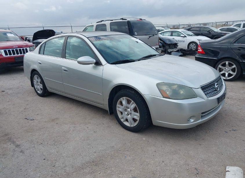 2005 Nissan Altima 2.5 S (VIN 1N4AL11D85C213924) main photo