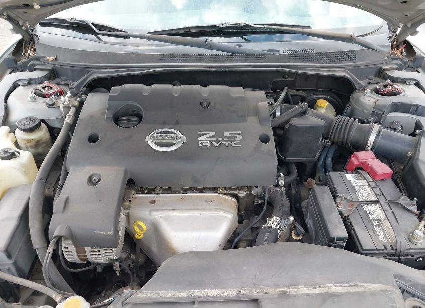 Photo 10 of 2005 Nissan Altima 2.5 S (VIN 1N4AL11D85C213924)
