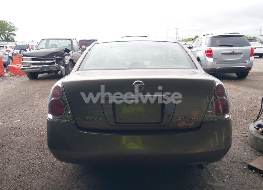 Photo 16 of 2005 Nissan Altima 2.5 S (VIN 1N4AL11D85C240671)