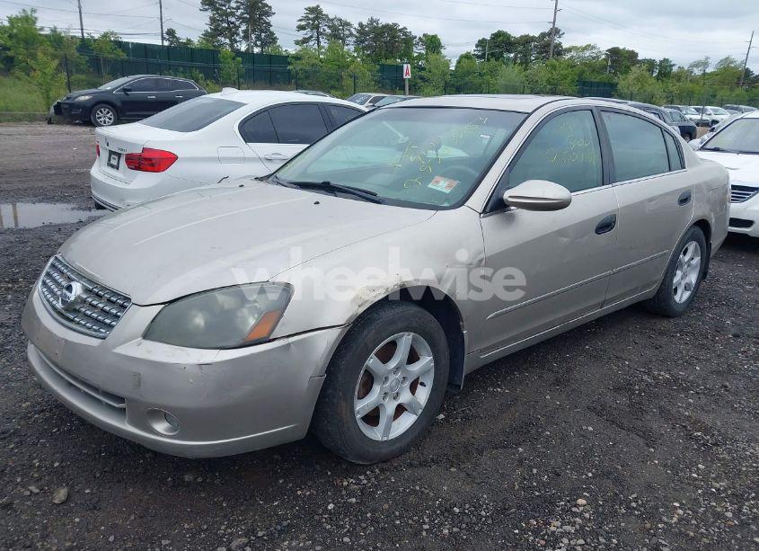 Photo 2 of 2005 Nissan Altima 2.5 S (VIN 1N4AL11D85C241271)