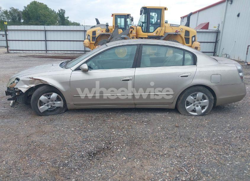 Photo 16 of 2005 Nissan Altima 2.5 S (VIN 1N4AL11D85C248771)