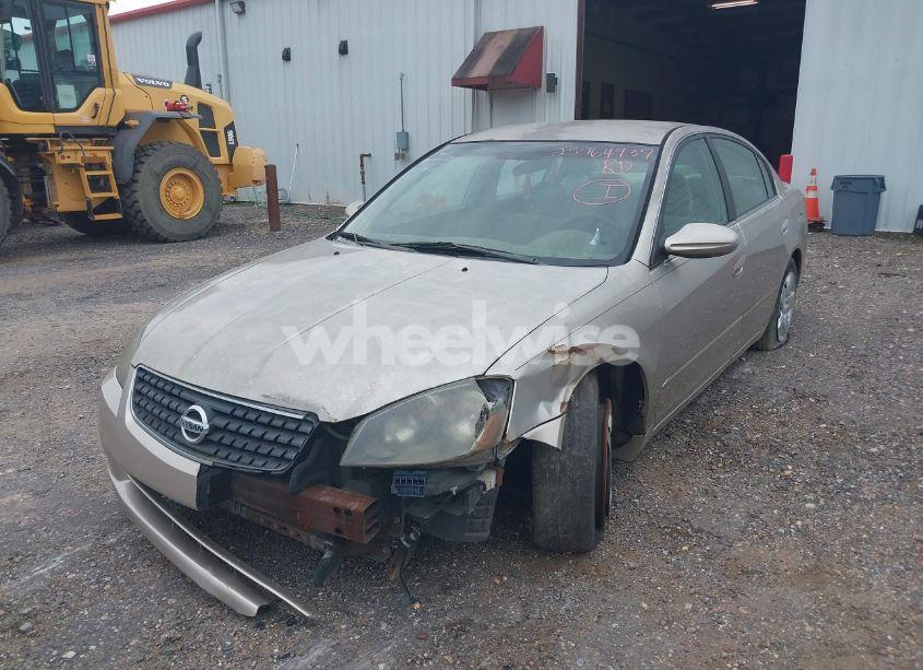 Photo 6 of 2005 Nissan Altima 2.5 S (VIN 1N4AL11D85C248771)