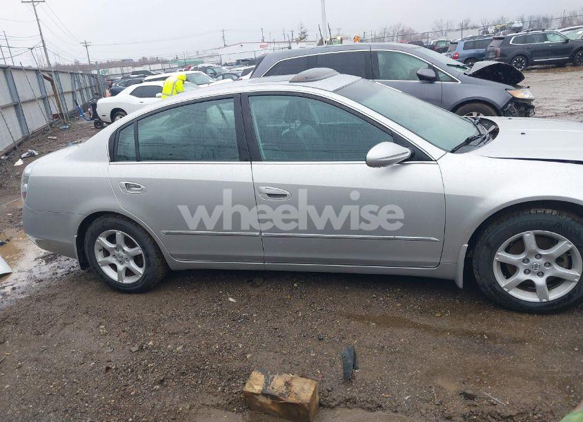 Photo 14 of 2005 Nissan Altima 2.5 S (VIN 1N4AL11D85C265232)