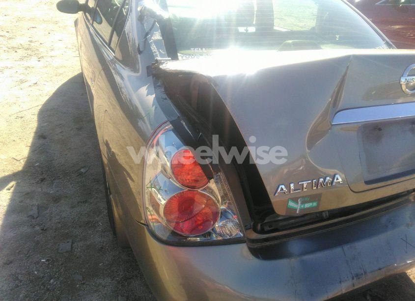 Photo 12 of 2005 Nissan Altima 2.5 S (VIN 1N4AL11D85C328863)