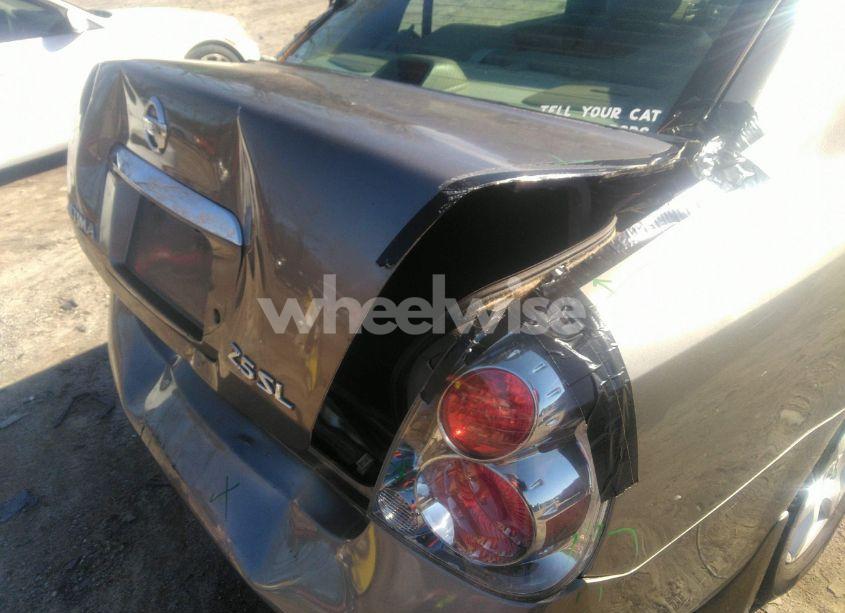 Photo 14 of 2005 Nissan Altima 2.5 S (VIN 1N4AL11D85C328863)