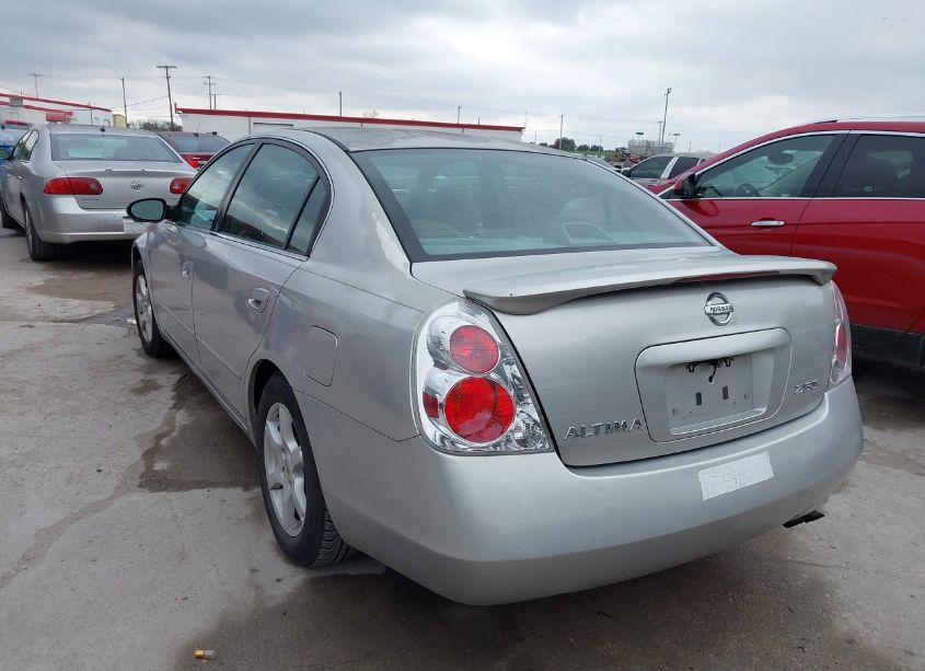 Photo 3 of 2005 Nissan Altima 2.5 S (VIN 1N4AL11D85C373317)