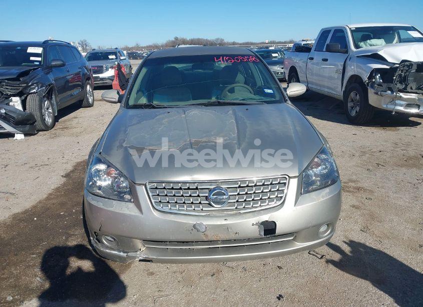 Photo 12 of 2005 Nissan Altima 2.5 S (VIN 1N4AL11D85N452880)