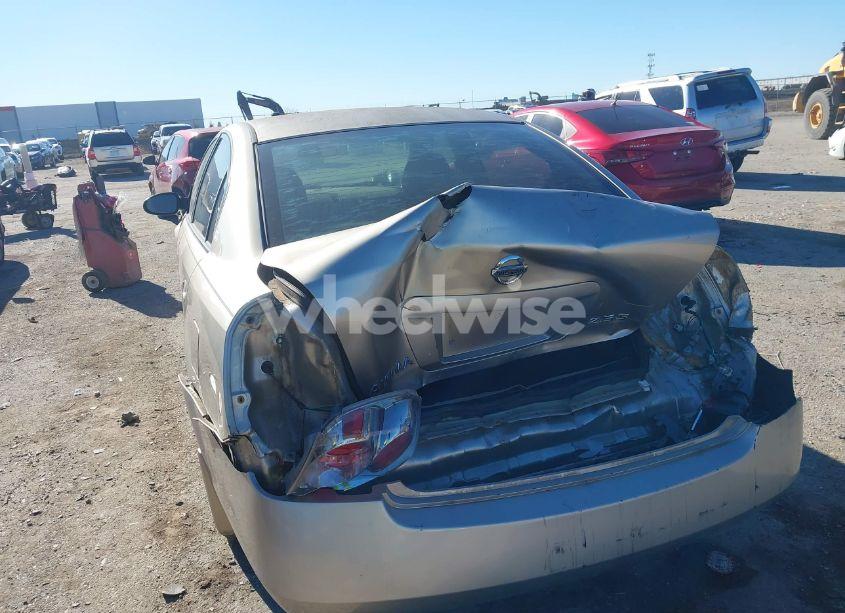 Photo 3 of 2005 Nissan Altima 2.5 S (VIN 1N4AL11D85N452880)