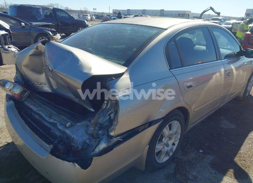 Photo 6 of 2005 Nissan Altima 2.5 S (VIN 1N4AL11D85N452880)