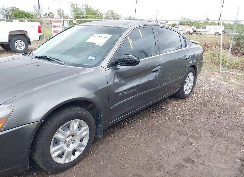 Photo 6 of 2006 Nissan Altima 2.5 S (VIN 1N4AL11D86C241689)