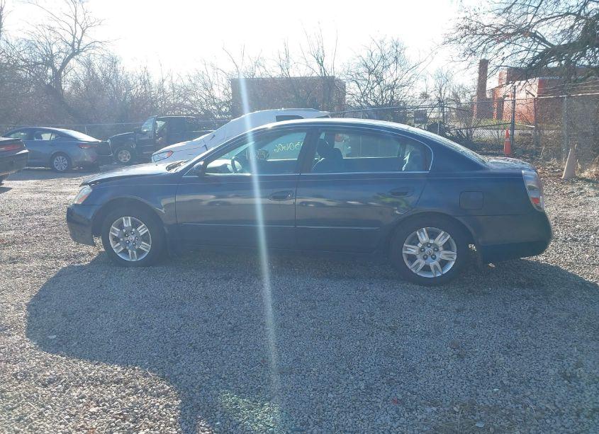 Photo 14 of 2006 Nissan Altima S/SL (VIN 1N4AL11D86N347886)