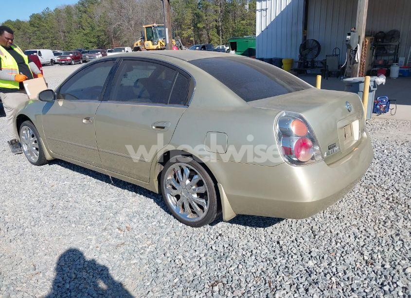 Photo 3 of 2002 Nissan Altima 2.5 S (VIN 1N4AL11D92C287784)