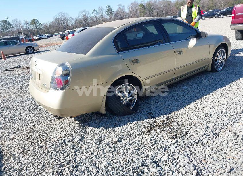 Photo 4 of 2002 Nissan Altima 2.5 S (VIN 1N4AL11D92C287784)