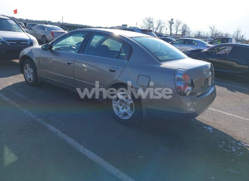 Photo 3 of 2003 Nissan Altima 2.5 S (VIN 1N4AL11D93C188061)